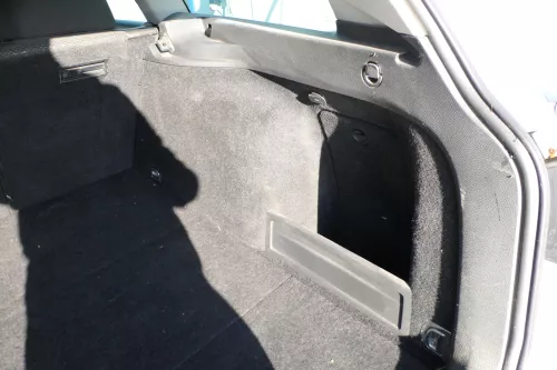 VW Passsat 3C B6 Kombi Abdeckung Verkleidung Kofferraum hinten rechts schwarz