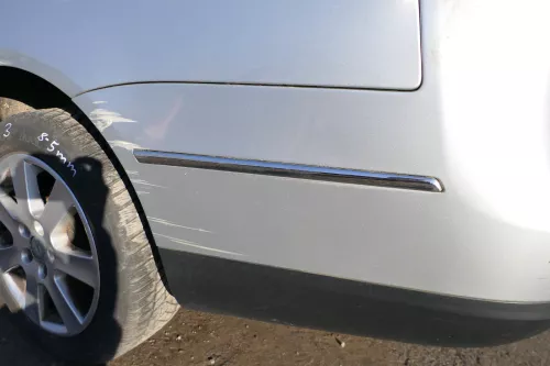 VW Passat 3C Kombi Stoßstange hinten Heckstoßstange Stoßfänger silber grau LA7W (174049)