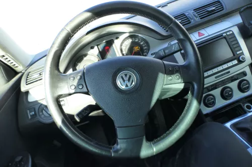 Passat 3C Mittelkonsole Verkleidung Klappe Abdeckung Dekor silber alu chro (174052)