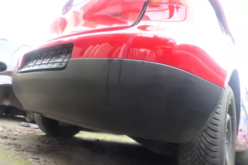 VW Golf 5 1K Limousine Stoßstange hinten Heckstoßstange rot LY3D (174441)