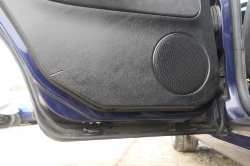 1x VW Golf 4 1J Kombi Türverkleidung Verkleidung Tür hinten links schwarz (174498)