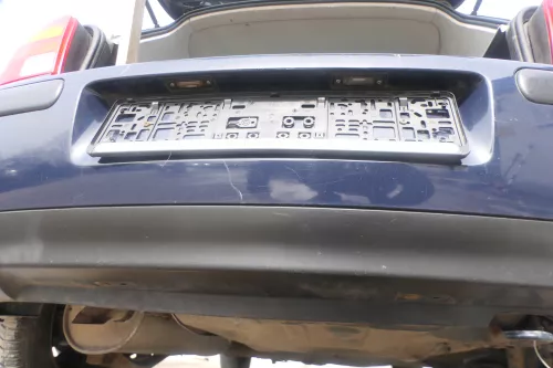 VW Golf 4 Limousine Stoßstange hinten Heckstoßstange Stoßfänger blau LA5G (174536)