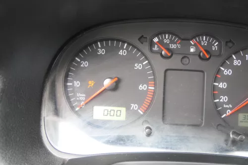 VW Golf 4 Tacho Tachometer Kombiinstrument 307.000km 1J0919861 1,4 16V 75PS 55kw (174540)