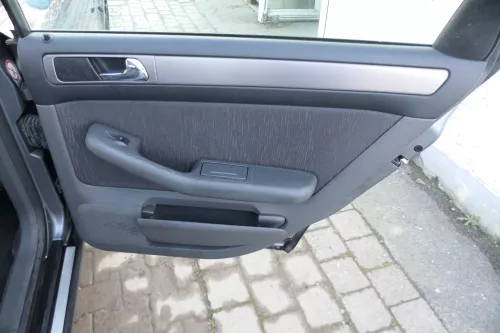 4x A6 4B Türverkleidung Verkleidung Tür vorne hinte links rechts (174547)