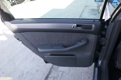 4x A6 4B Türverkleidung Verkleidung Tür vorne hinte links rechts (174547)