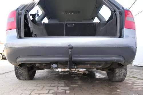 Audi A6 4B Kombi Avant Stoßstange hinten Heckstoßstange grau LY7L