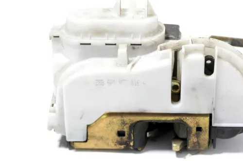 VW Polo 6N 6N2 Stellmotor Tür Türschloß m. Zentralverriegelung rechts 6N1837016A (174586)