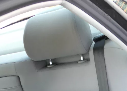 1x VW T4 Sitz links oder rechts hinten Kopfstütze Kopfstützen auch ganz hinten