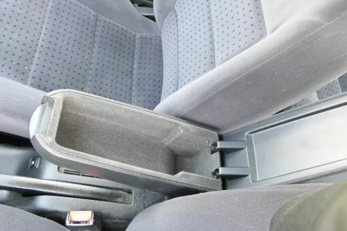 VW Golf 4 Bora Mittelarmlehne Armlehne original mitte komplett Velour (174830)