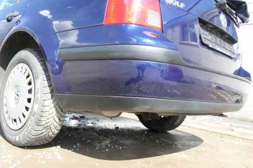 VW Golf 4 Kombi Avant Stoßstange hinten Heckstoßstange Stoßfänger blau LB5N (174833)
