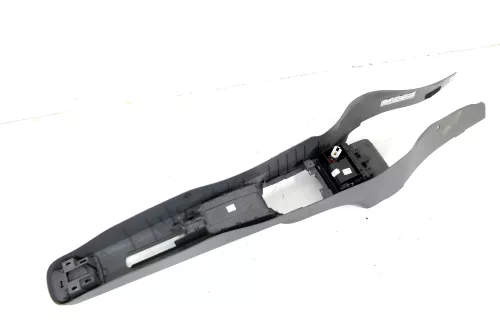 Seat Ibiza 6L Mittelkonsole Mitteltunnel um Schaltung Aschenbecher (174888)