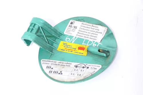 VW Polo 6N2 6N Tankdeckel Deckel Tank Tankverschluß grün LD6T (174912)