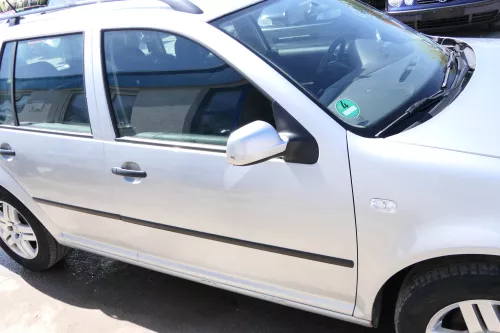 VW Golf 4 Bora Tür vorne rechts Beifahrertür 4/5-Türer+Kombi Variant LA7W silber (174983)