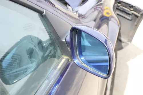 VW Golf 4 Bora elektrischer Spiegel vorne rechts Außenspiegel blau LB5N Glas (175014)