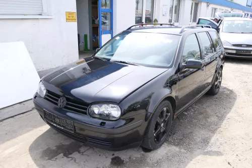 VW Golf 4 Stoßstange vorne Frontstoßstange Stoßfänger schwarz L041 SWR (175134)