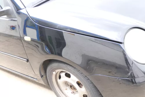 VW Lupo Kotflügel vorne rechts schwarz L041 (175159)