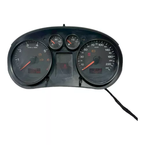 Audi A2 8Z Tacho Tachometer Kombiinstrument 140.000km 8Z0920900A Benziner 1.4 (175285)