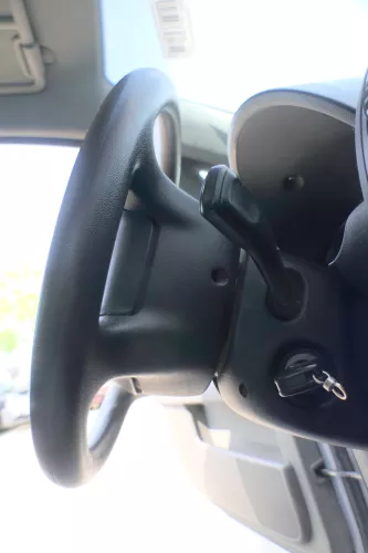 Audi A4 B5 A6 4B A8 Lenkrad 8Z0419091BE ohne Airbag schwarz (175291)