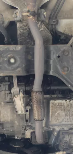 Audi A2 8Z 1,4 AUA BBY Hosenrohr Rohr Abgasrohr 75PS 55kw