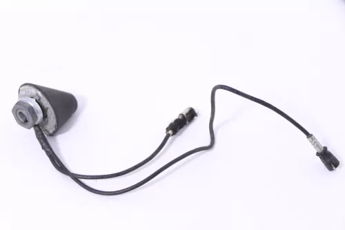 VW Golf 4 Polo 9N 3BG Antenne Antennenfuß Fuß Antennensockel Sockel 2 Stecker (175349)