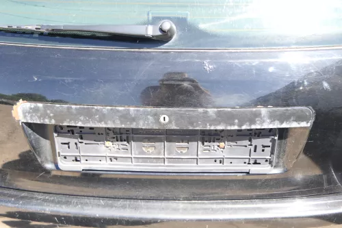 Audi A4 B5 Avant Facelift Heckklappe Klappe hinten schwarz LY9B Facelfit Scheibe (175452)