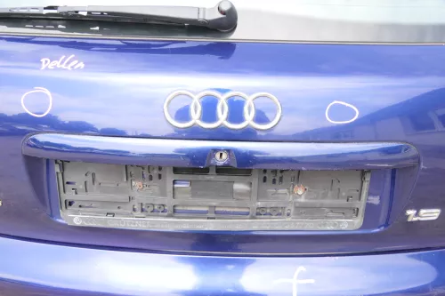 A3 8L A4 Avant Griff Heckklappe Heckklappengriff bis caBj1999 blau LZ5K