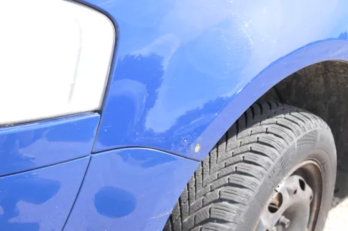 VW Fox Kotflügel vorne links blau LL5M (175500)