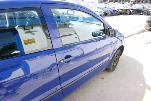 VW Fox 5Z Tür vorne rechts Beifahrertür blau LL5M - zwei Dellen (175505)