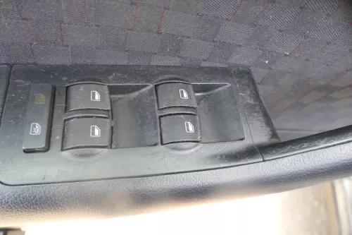 4x A6 4B Türverkleidung Verkleidung Tür vorne hinte links rechts (175640)