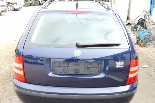 Skoda Fabia 6Y Combi Kombi Heckklappe Kofferraumklappe Klappe blau LF5U - DELLE!