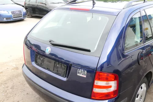 Skoda Fabia 6Y Combi Kombi Heckklappe Kofferraumklappe Klappe blau LF5U - DELLE! (175737)