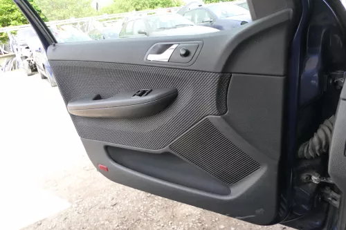 4 x Fabia 6Y Kombi Combi Türverkleidung Verkleidung Tür vorne links hinten schwa (175741)