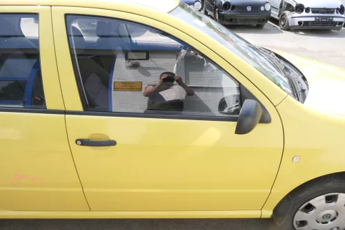 Skoda Fabia 6Y Kombi Limousine Tür vorne rechts Beifahrertür gelb LF1R