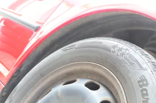 VW Golf 4 Kotflügel vorne rechts rot LY3D (175791)