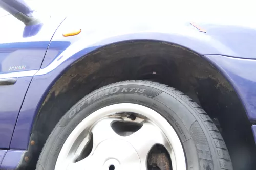 VW Polo 6N 6N1 Kotflügel vorne rechts LD5D blau lila (175889)