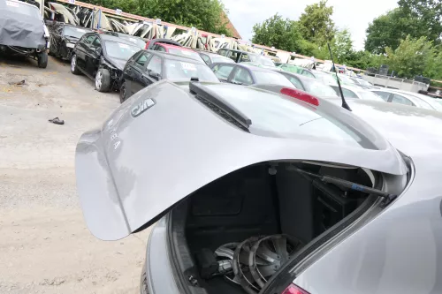 Seat Altea 5P Heckklappe mit Scheibe Klappe hinten grau LW7Y (175981)