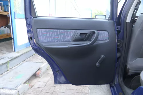1x Polo Kombi bis Bj.1999 Türverkleidung Verkleidung Tür hinten links