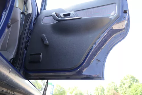 1x Polo Kombi bis Bj.1999 Türverkleidung Verkleidung Tür hinten rechts (176143)