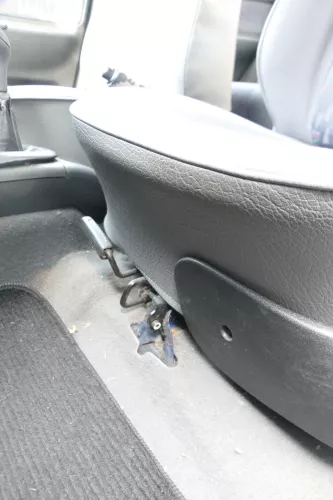 VW Polo 6N 6N2 Seat Ibiza 6K Golf 3 Sitz vorne links Fahrersitz 4/5-Türer (176149)