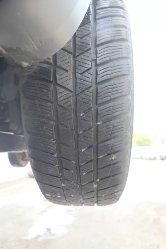 4x Golf 4 Bora Reifen Felgen 205/55 R16 Winterreifen 6-7mm M+S (176171)