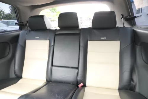 Q805 A3 8L Sitz Sitze vorne links + rechts +hinten Ledersitz Kopfstützen (176205)