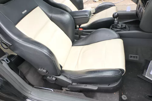 Q805 A3 8L Sitz Sitze vorne links + rechts +hinten Ledersitz Kopfstützen (176205)