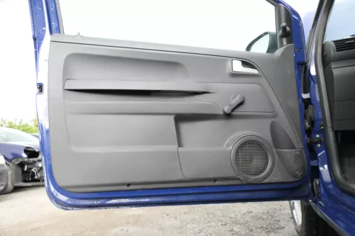 1x VW Fox 5Z Türverkleidung Verkleidung Tür vorne links schwarz 5Z3867013 71N