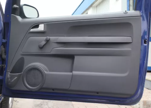 1x VW Fox 5Z Türverkleidung Verkleidung Tür vorne rechts schwarz 5Z3867014 71N