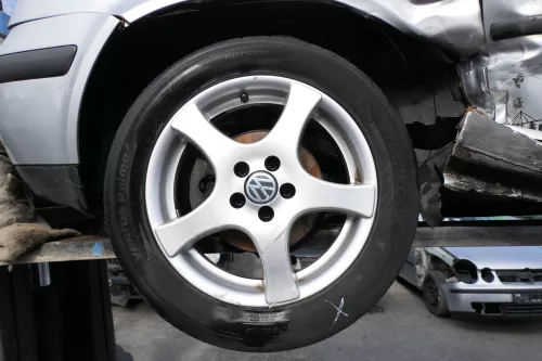 1x Felge Alufelge Golf 4 VW Polo 9N 9N3 6,5j x16 H2 ET42 - KBA 43946  BBS  X