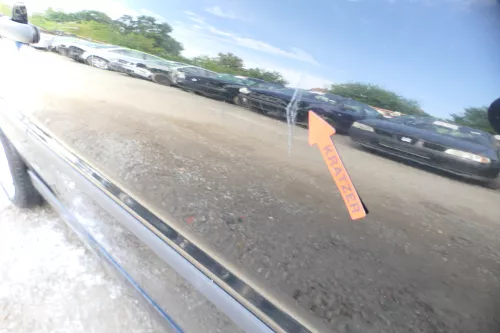 Polo 6N 6N2 Tür vorne rechts Beifahrertür 2/3-Türer schwarz L041 ohne Anbauteile (176641)