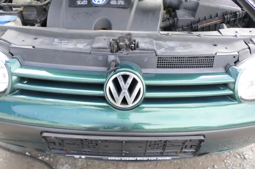 VW Golf 4 1J Stoßstange vorne Stoßfänger vorn grün LC6M (176669)