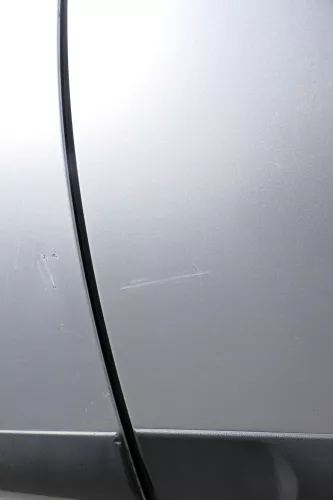 Seat Ibiza 6L Tür 4/5-Türer hinten links grau silber LS7N - ohne Anbauteile (176687)