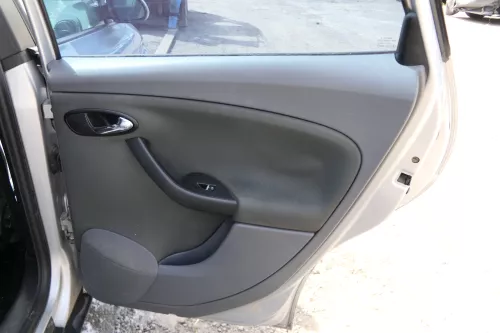1x Altea 5P Türverkleidung Verkleidung Tür hinten rechts- grau graphitgrau quarz