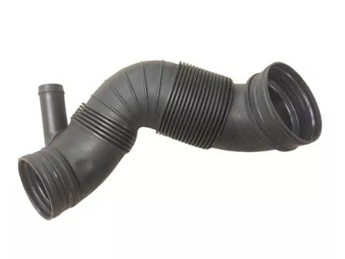 VW Touran Passsat 3C Luftschlauch Schlauch Rohr Luft 3C0129654P 2,0 TDI BMN (176933)